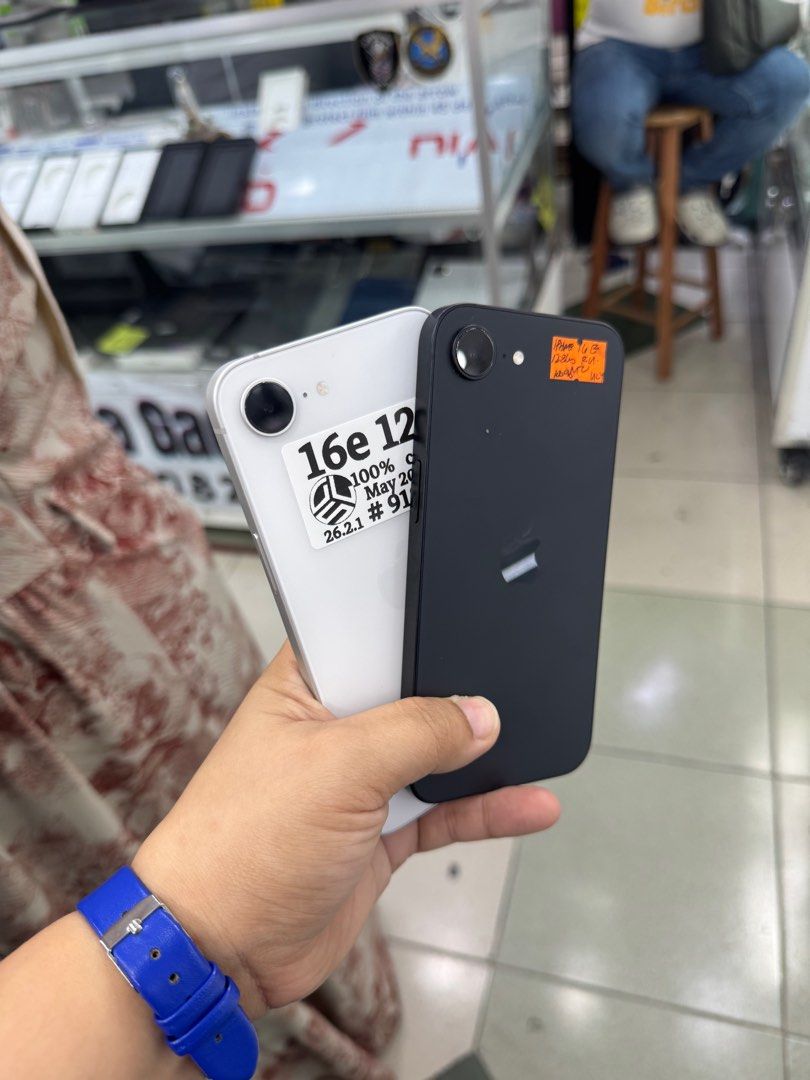 Iphone 16e 128gb 97-100% batt FU NTC All working (Category: iPhone 16 Series) located in San Juan City. Submitted by javedsgadgetshop (Listing ID 1428808847, Image 2). Description: INSTALLMENT OPTIONS : SPAY LATER / GGIVES / CREDIT CARD! WE BUY AND SELL SO PWEDE MAGBINTA OR SWAP ! Quick Specs : 💵 Iphone 16e •128gb •NTC Variant •97-100% batt health •Factory Unlock •98% Smoothness •No hidden issue | No Repaired •100% Authentic | Not Refurbished •w