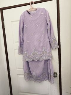 (Category: ) located in . Submitted by NewNPreloved (Listing ID 1428805604, Image 1). Description: .