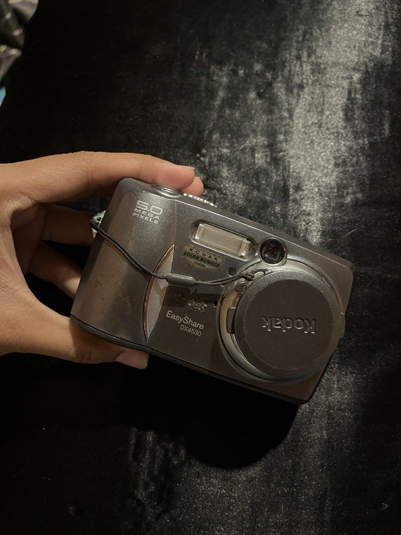 Untested Kodak EasyShare DX4530 & Kodak EasyShare M380 Digital Camera (Category: Cameras) located in Quezon City. Submitted by bublli_ (Listing ID 1428934945, Image 3). Description: message me on ig, @chvz.xmm for inquiries and transactions!! STRICTLY PAYMENT FIRST‼️ CAN REPLY HERE BUT I AM MORE ACTIVE ON IG for repair, for parts, for display digital camera for take two only. • can be use for parts, for repair, for display. • sold as-is. No sampl