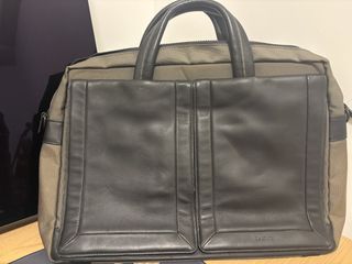 （分類：）位於 。 由 carsonlauks 提交（商品編號 1428944098，圖片 1）。簡介： 。