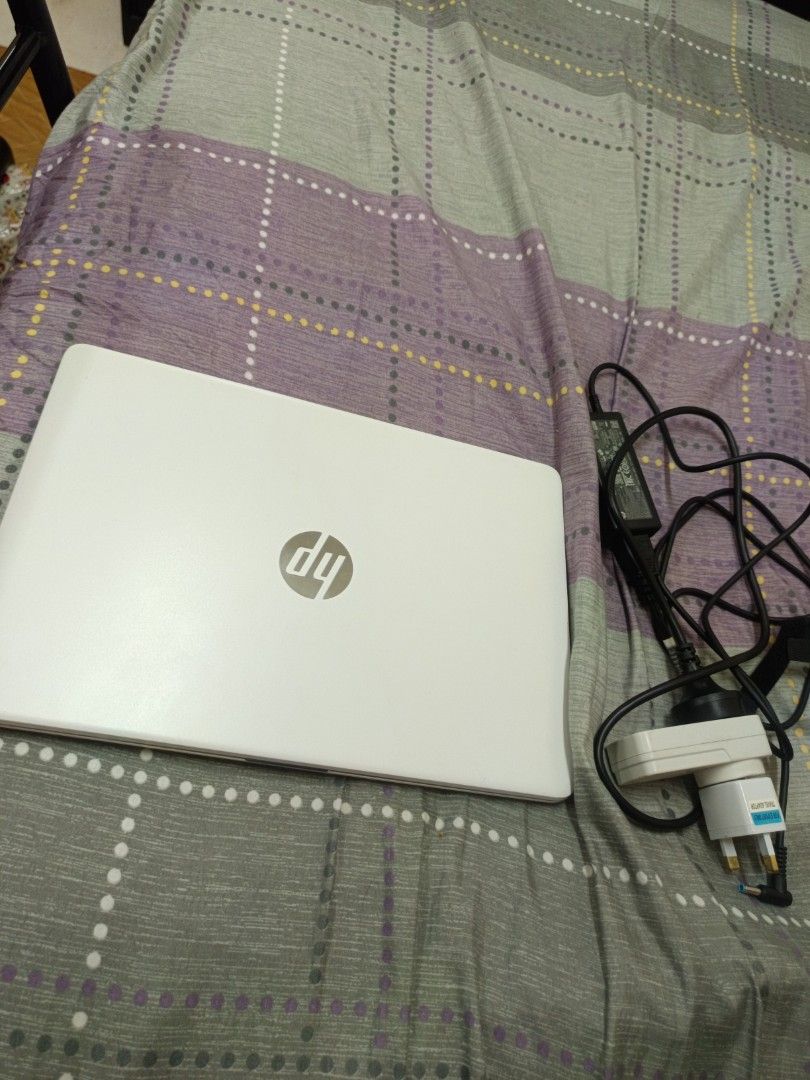 Laptop HP 14s412349483954350085