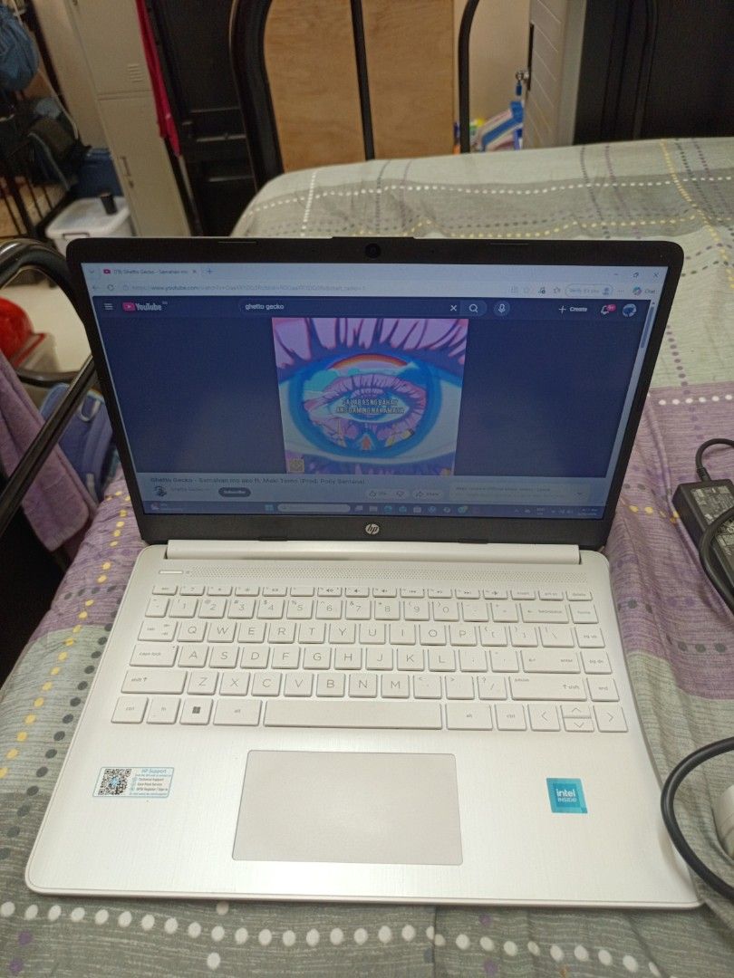 Laptop HP 14s412349483954350084