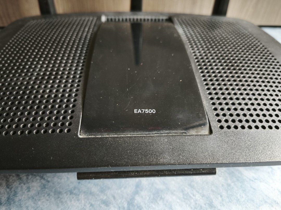 Linksys EA7500 Router466557563117905921