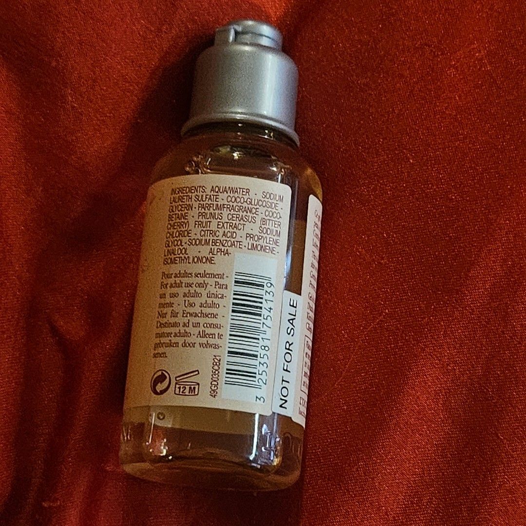 L'Occitane Cherry Blossom Bath & Shower Gel 35ml (Category: Bath) located in Manila. Submitted by smartluxeph (Listing ID 1428949641, Image 2). Description: L’Occitane Cherry Blossom Bath & Shower Gel (35ml) 🌸 Light floral cherry blossom scent 🌸 Gentle, luxurious cleansing 🌸 Travel-size / perfect for gifting 🌸 From premium French skincare brand 💸 ₱150 Condition: BNEW Note: PIOG 💄 LP as indicated 📿 MOP: Maya, GoTyme, Bank transfer via QR co