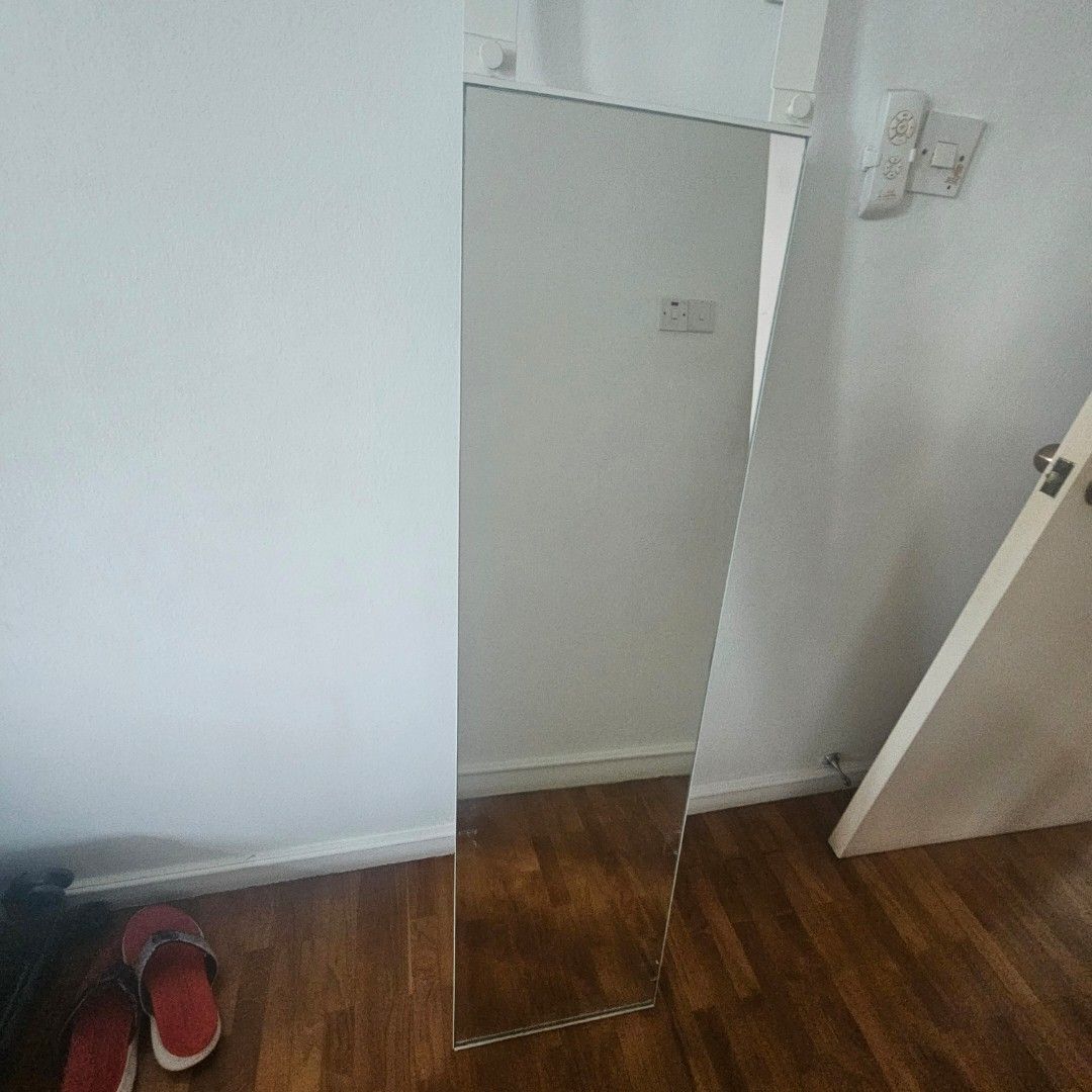 Long Rectangular Mirror (Category: Mirrors) located in Singapore. Submitted by anisharao (Listing ID 1428858803, Image 1). Description: Long rectangular mirror, perfect for a bedroom or hallway. The mirror is ready for immediate pickup. Please contact me if you have any questions..