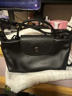 （分類：）位於 。 由 b7650 提交（商品編號 1428918512，圖片 1）。簡介： 。