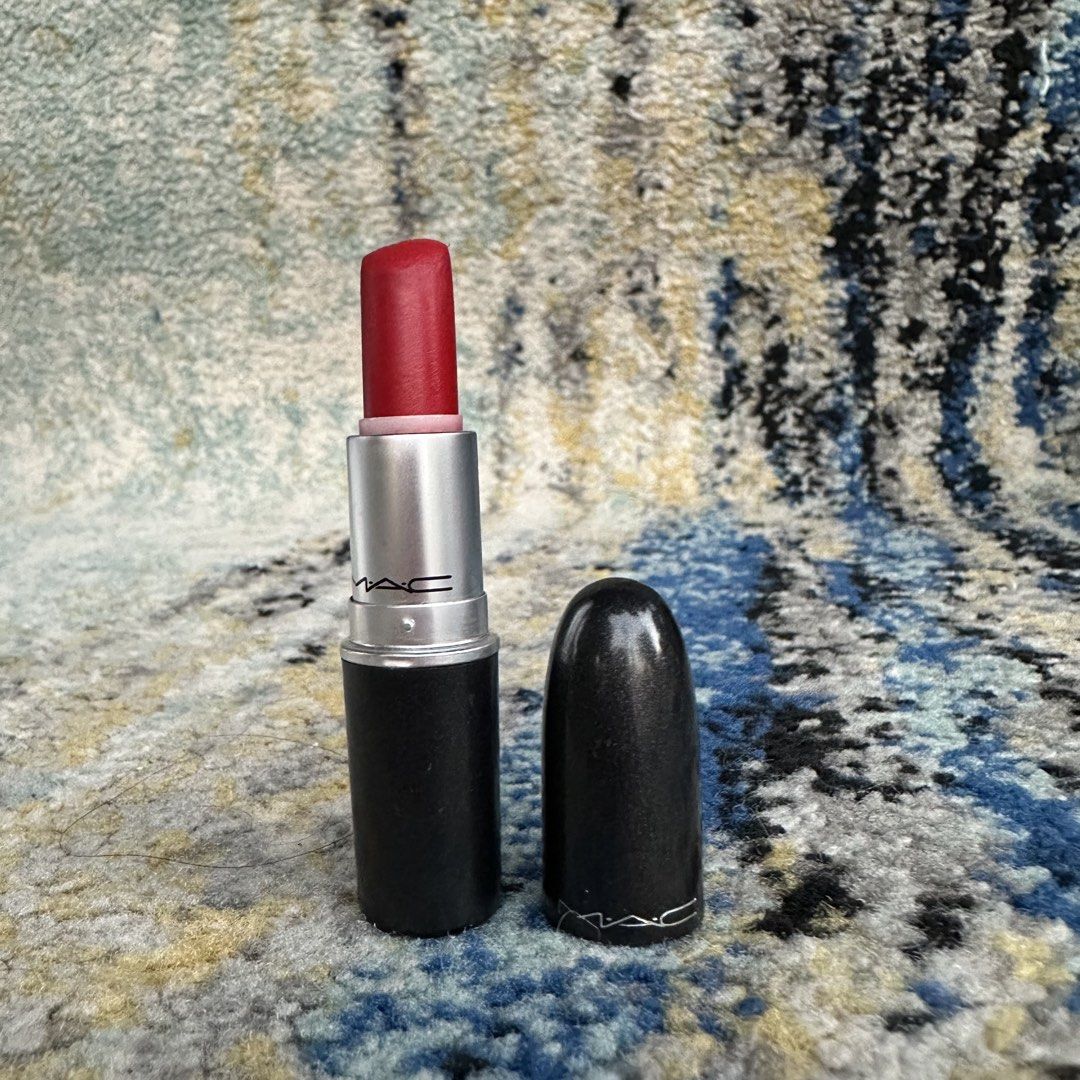 MAC 707 Ruby Woo Retro Matte Lipstick (Category: Makeup) located in Paranaque City. Submitted by changingclassic (Listing ID 1428931875, Image 3). Description: MAC 707 Ruby Woo Retro Matte Lipstick -Authentic 💯 -Used -Actual photos posted, what you see what you get rfs: Decluttering DM FOR INTERESTED.