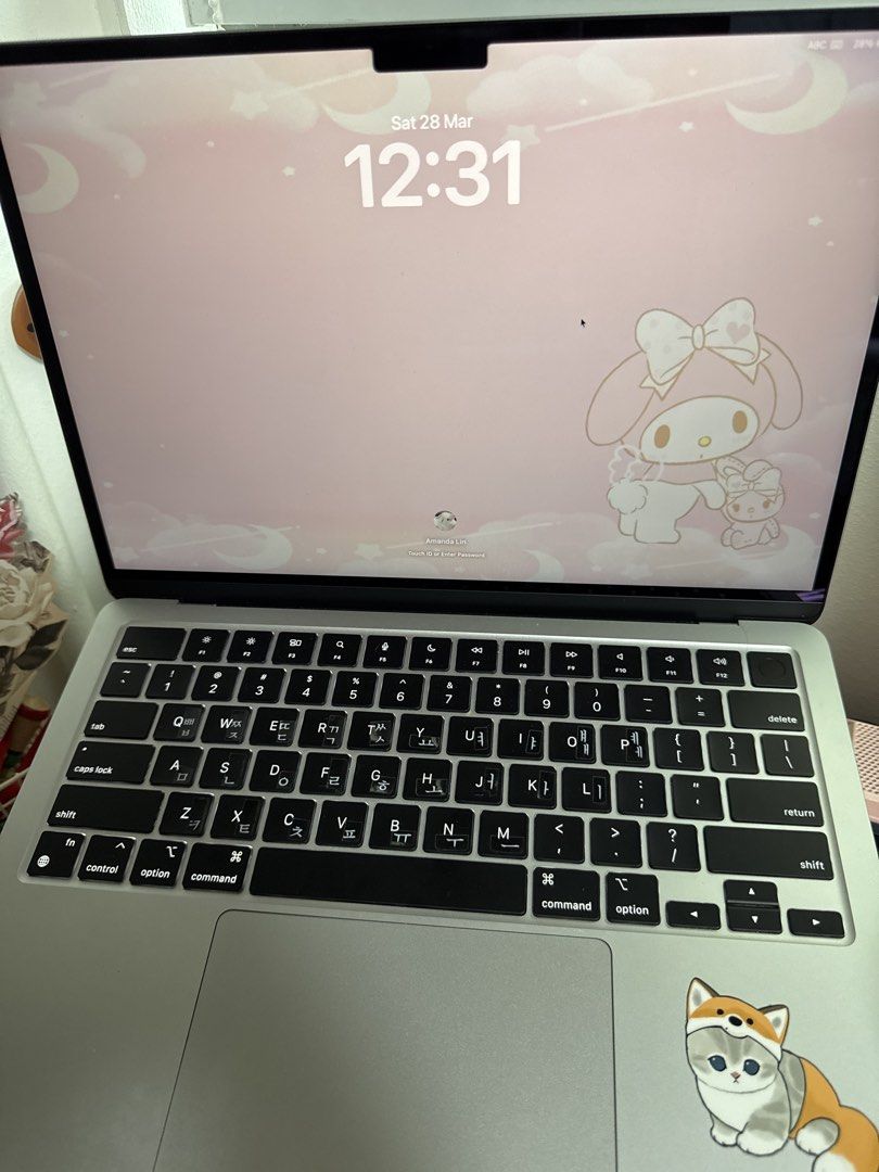 MacBook Air - Silver412354175200153600