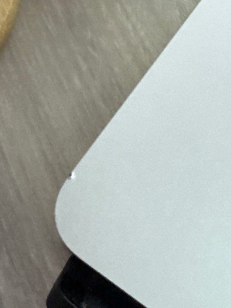 MacBook Air - Silver412354175200153601