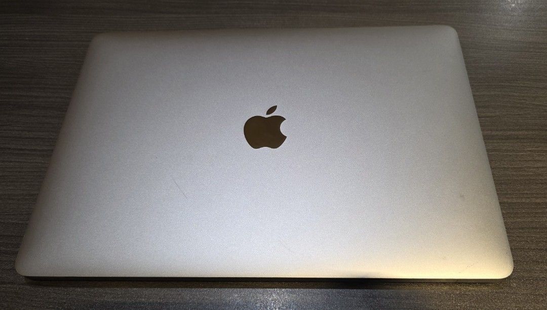 MacBook Pro 13-inch (2017) - Intel Core i5412352617434982404