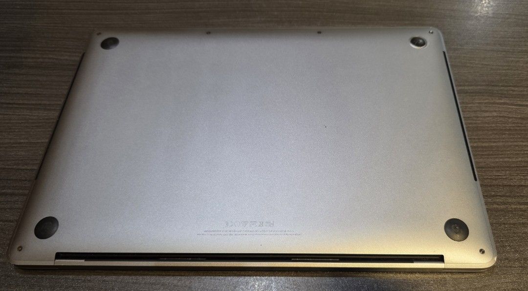 MacBook Pro 13-inch (2017) - Intel Core i5412352617434982403