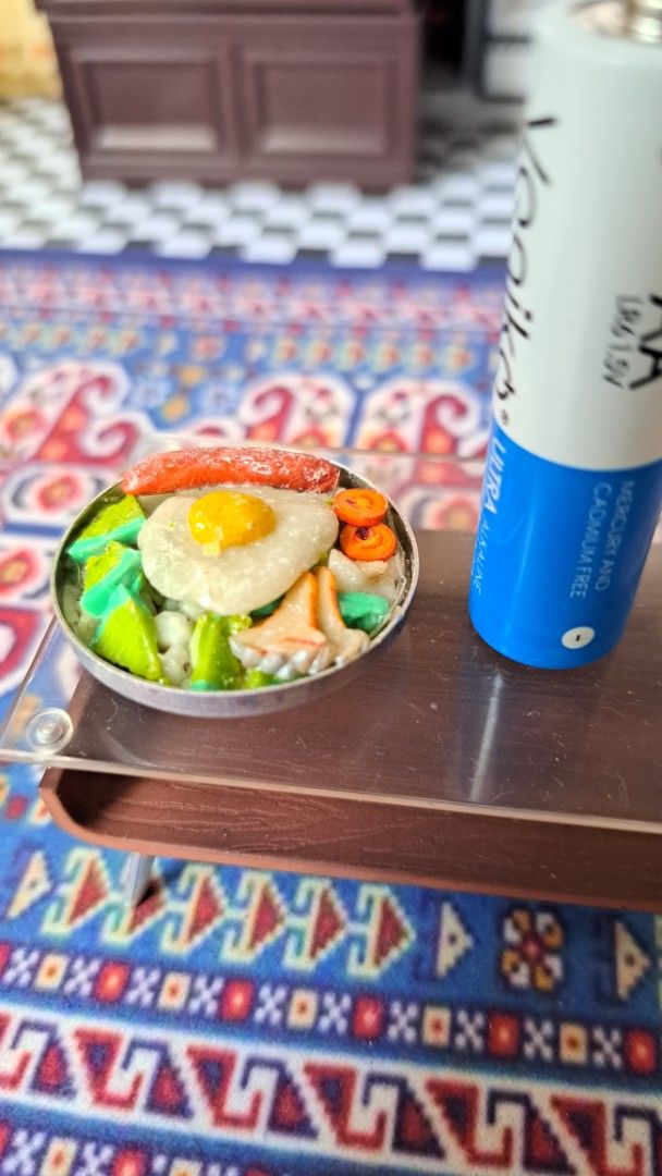 Miniature Food Pendant with Fried Egg (Category: Character Goods) located in Manila. Submitted by o382065 (Listing ID 1428881096, Image 2). Description: Miniature food plate.