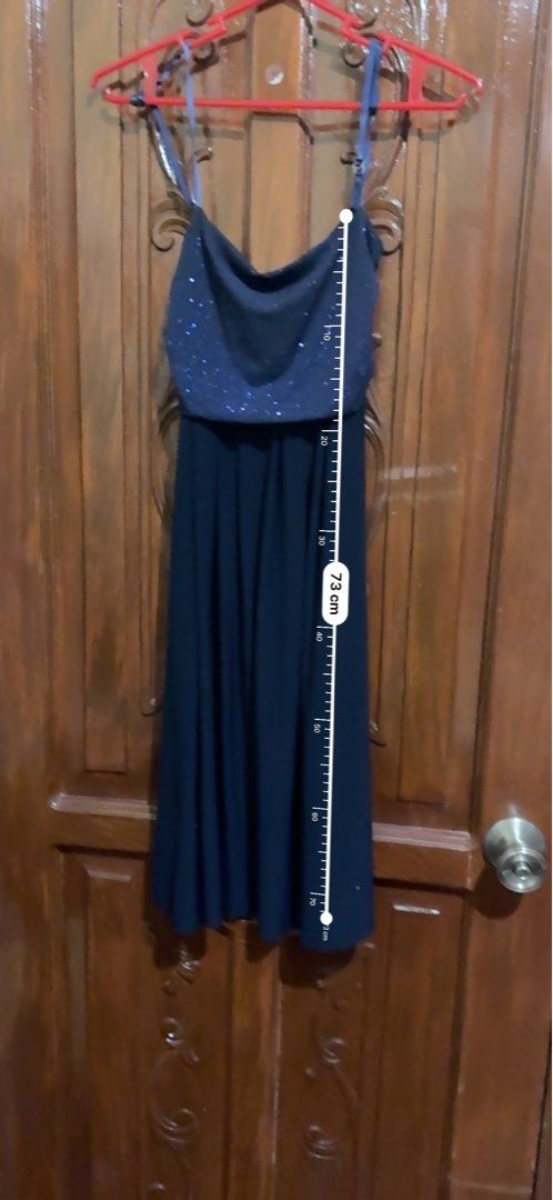 Navy Blue Cocktail Dress (Category: Dresses) located in Ibaan. Submitted by victoridee (Listing ID 1428951005, Image 3). Description: Still in good condition, and perfect for formal events! Location: Taft, Manila.