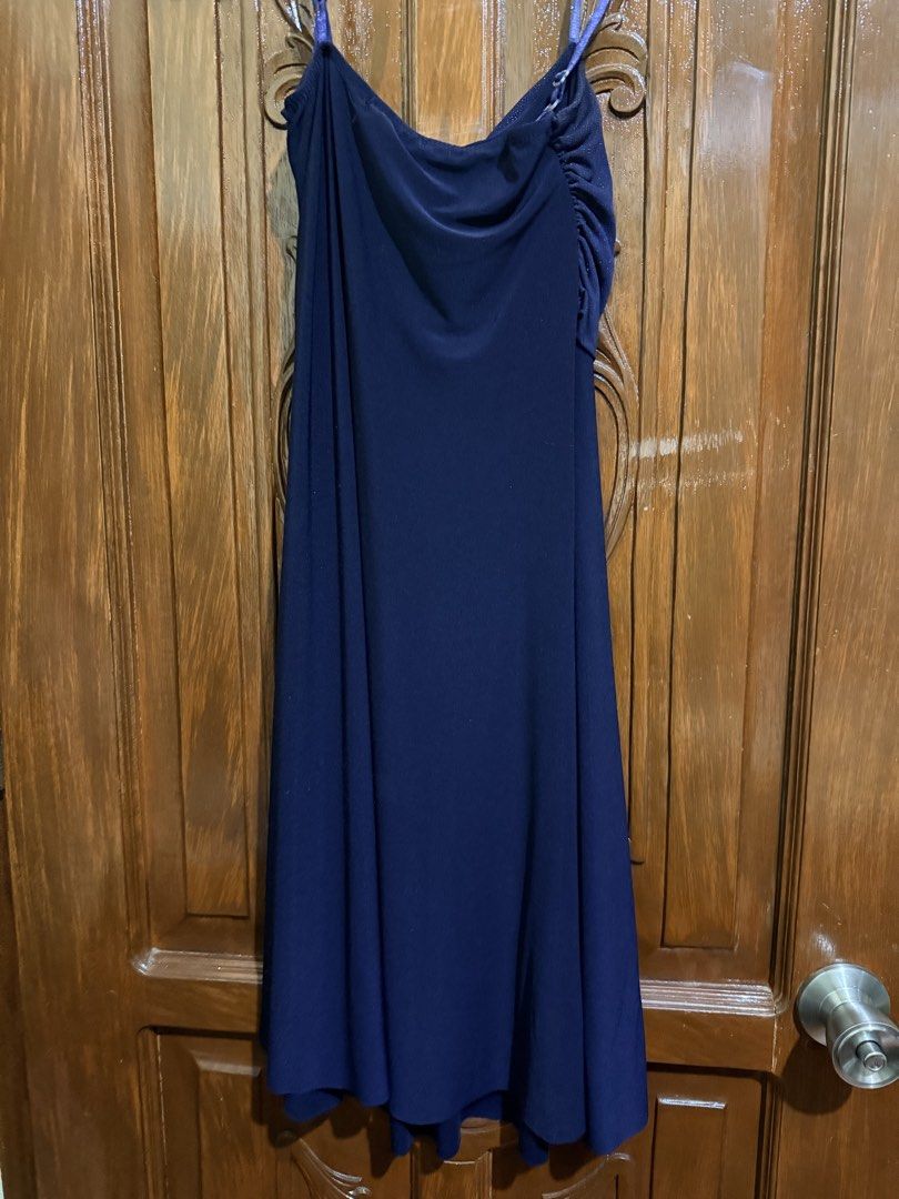Navy Blue Cocktail Dress (Category: Dresses) located in Ibaan. Submitted by victoridee (Listing ID 1428951005, Image 2). Description: Still in good condition, and perfect for formal events! Location: Taft, Manila.