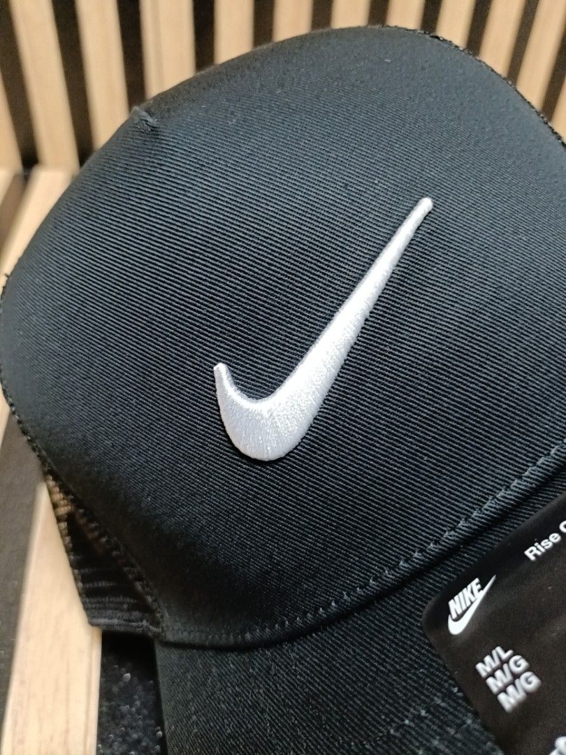 Nike Rise Structured Trucker Cap (M/L) (Category: Caps & Hats) located in Manila. Submitted by supermat (Listing ID 1428885449, Image 2). Description: BRAND NEW 200% ORIGINAL BELOW RETAIL PRICE 10PCS onhand.
