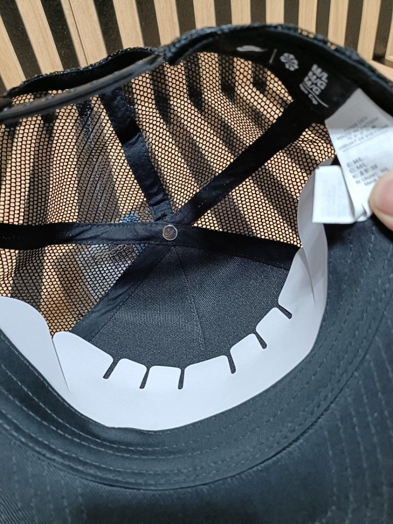 Nike Rise Structured Trucker Cap (M/L) (Category: Caps & Hats) located in Manila. Submitted by supermat (Listing ID 1428885449, Image 3). Description: BRAND NEW 200% ORIGINAL BELOW RETAIL PRICE 10PCS onhand.
