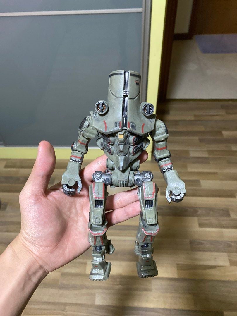 Pacific Rim Cherno Alpha 7 inch Action Figure, Hobbies & Toys, Toys ...