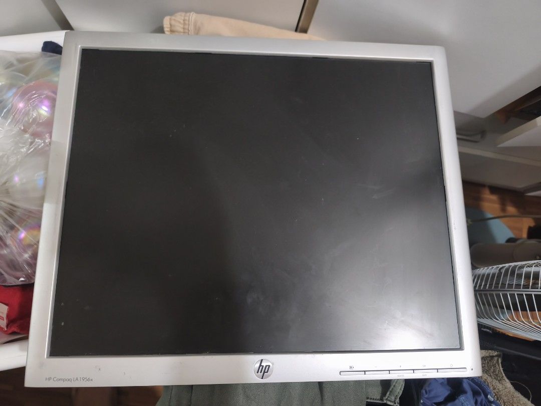 PC SCRAP (ALL WORKING) (Category: Monitor Screens) located in Manila. Submitted by 1faqshop (Listing ID 1428967199, Image 2). Description: PC SCRAP ALL WORKING AND GOOD CONDITION LG MONITOR ACER MONITOR HP and DELL SQUARE MONITOR 2 CPU ALL IN PACKAGE .