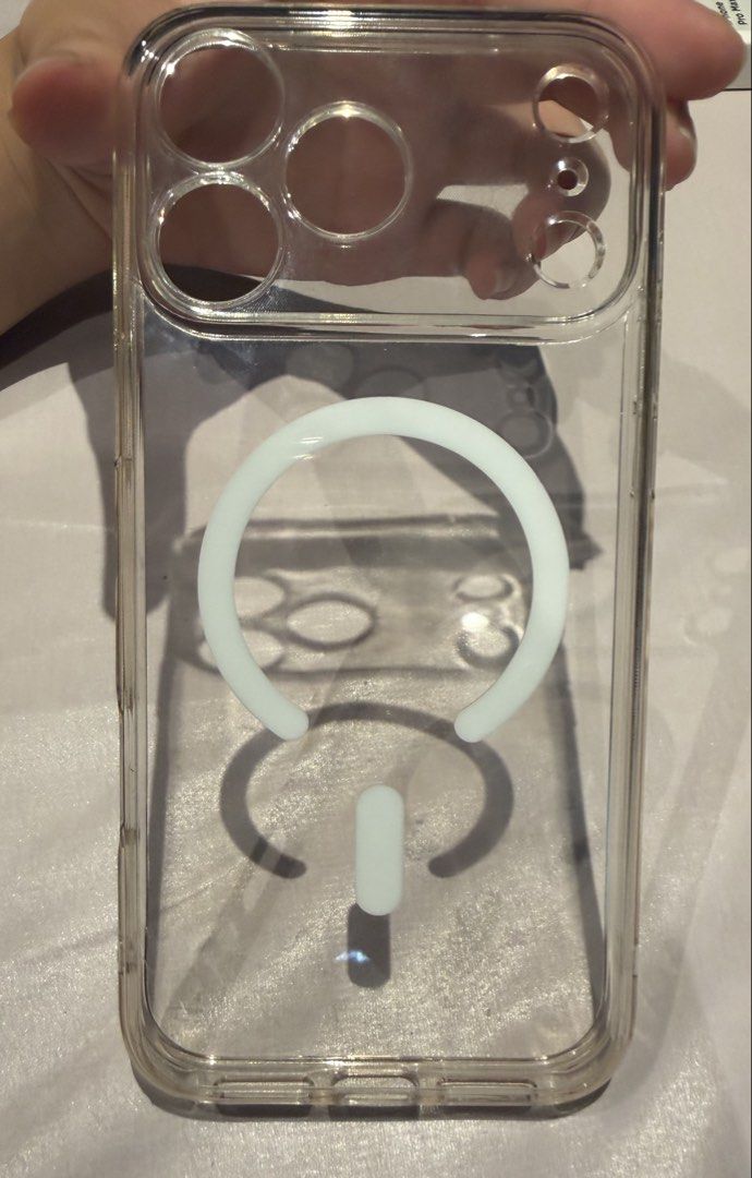 Ringke Clear Case Iphone 17 Pro Max (Category: Cases & Sleeves) located in Taytay. Submitted by k.yyyyyyy (Listing ID 1428849236, Image 1). Description: Ringke Clear Case used a few times but still in a good condition comes with strap and its original package (less the sticker) .