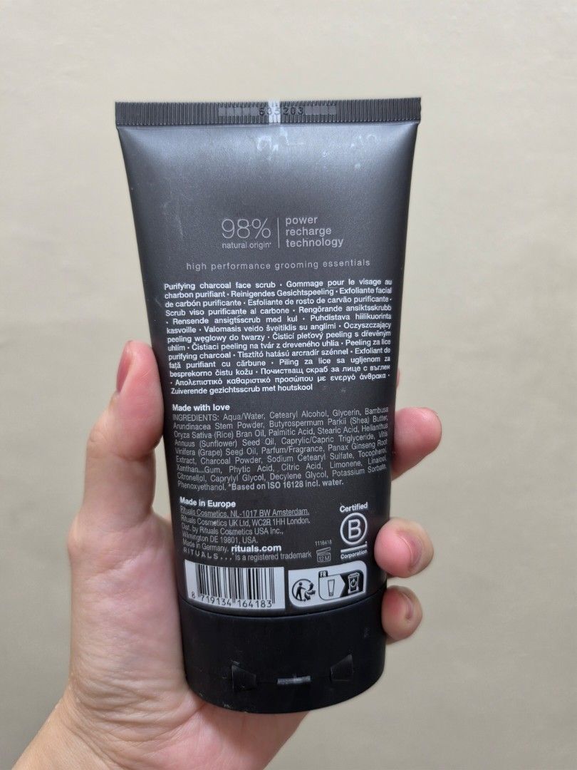 Rituals... Homme Charcoal Face Scrub (Category: Face Care) located in Quezon City. Submitted by snowflakes.specials (Listing ID 1428988601, Image 2). Description: Used twice RFS: Not hiyang Ginseng + purify complex.
