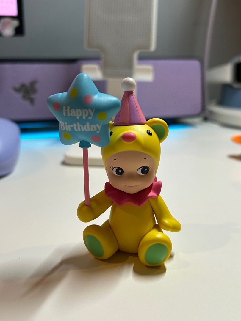 Sonny Angel Birthday Gift Bear (Category: Designer & Blind Box Toys) located in Pasig City. Submitted by mnos_ (Listing ID 1428915244, Image 1). Description: NO BOX rfs: quitting.