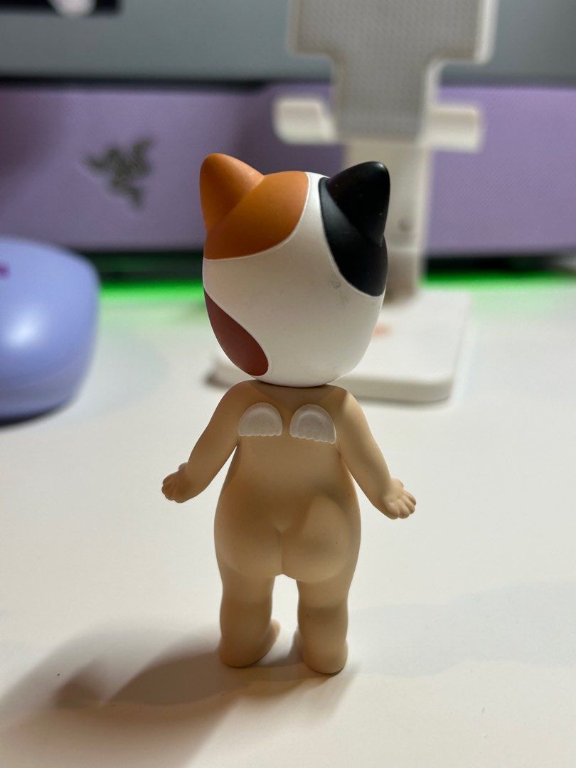 Sonny Angel Cat (Category: Designer & Blind Box Toys) located in Pasig City. Submitted by mnos_ (Listing ID 1428916745, Image 2). Description: NO BOX, minor flaw last photo.