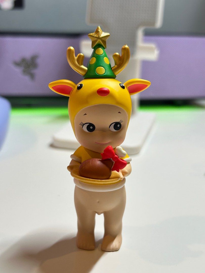 Sonny Angel Christmas Dinner Series (Category: Designer & Blind Box Toys) located in Pasig City. Submitted by mnos_ (Listing ID 1428916418, Image 1). Description: NO BOX.