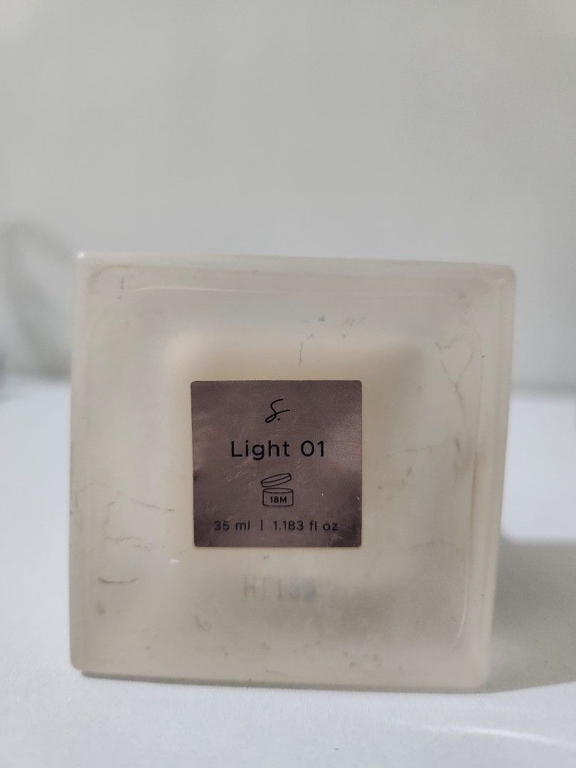 Strokes Soft Veil Filter Foundation - Light 01 (Category: Makeup) located in Bulacan. Submitted by unnies (Listing ID 1428805469, Image 2). Description: 10% - 15% full best for trial only An estimated of 20 pumps away RFS: I already have a new one.