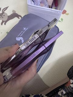 (Category: ) located in . Submitted by wardrobesales1 (Listing ID 1428896526, Image 1). Description: .