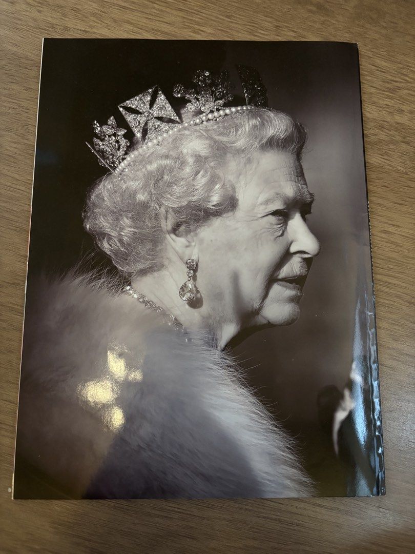 TIME Special Edition Queen Elizabeth II (Category: Women's Watches) located in Manila. Submitted by rsmsn (Listing ID 1428849120, Image 2). Description: .
