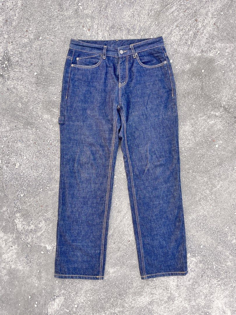 +TMRW SELVEDGE PAINTER DENIM JEANS (Category: Jeans) located in Cebu City. Submitted by maytagumpay (Listing ID 1428897417, Image 2). Description: +TMRW SELVEDGE PAINTER DENIM JEANS Classic workwear design with functional tool loop Size on tag: 32 Actual dimes: ▪️32”Waist ▪️11.5”Rise ▪️21.5”Hips ▪️11.5”Thigh ▪️30”Inseam ▪️41.5”Outseam ▪️8”Leg Opening Color rate: 9.9/10 Honest Issue: NONE 🍀GOOD AS NEW CONDITION 🏷️: @ ₱1️⃣5️⃣9️⃣9️⃣ only 🚚: @ ₱1️