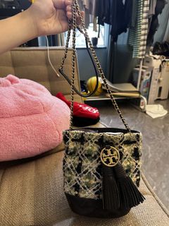 （分類：）位於 。 由 hy228 提交（商品編號 1428870073，圖片 1）。簡介： 。
