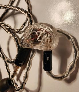 (Category: ) located in . Submitted by ICEcream555 (Listing ID 1428985818, Image 1). Description: .