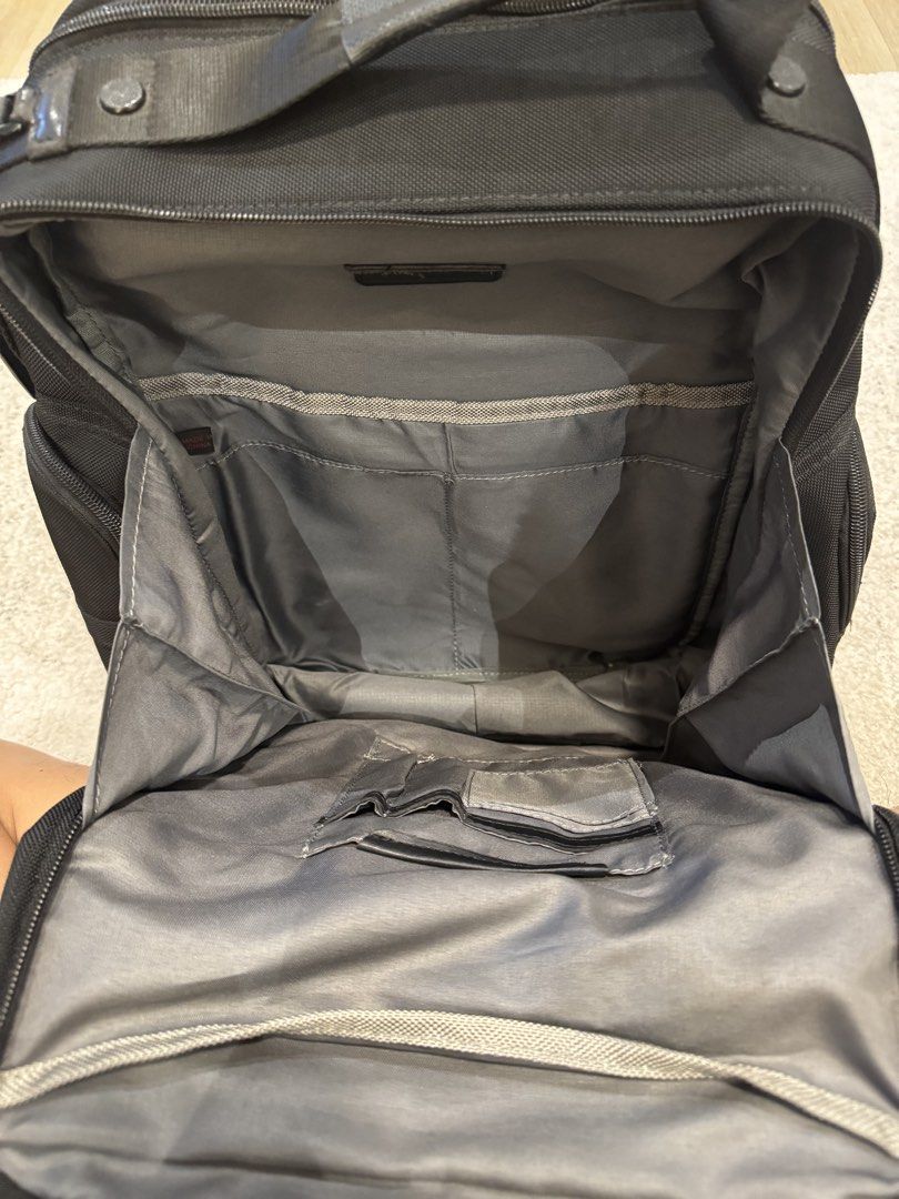 Tumi Backpack (Category: Backpacks) located in Quezon City. Submitted by pre.loved_items (Listing ID 1428796081, Image 3). Description: Tumi Alpha 3 Business Class 26578D2 15.6 inch Laptop Backpack Business travel bag, computer bag, backpack Extra large capacity, separate laptop interlayer dimensions: 43 × 30 × 19 cm thick Class a.