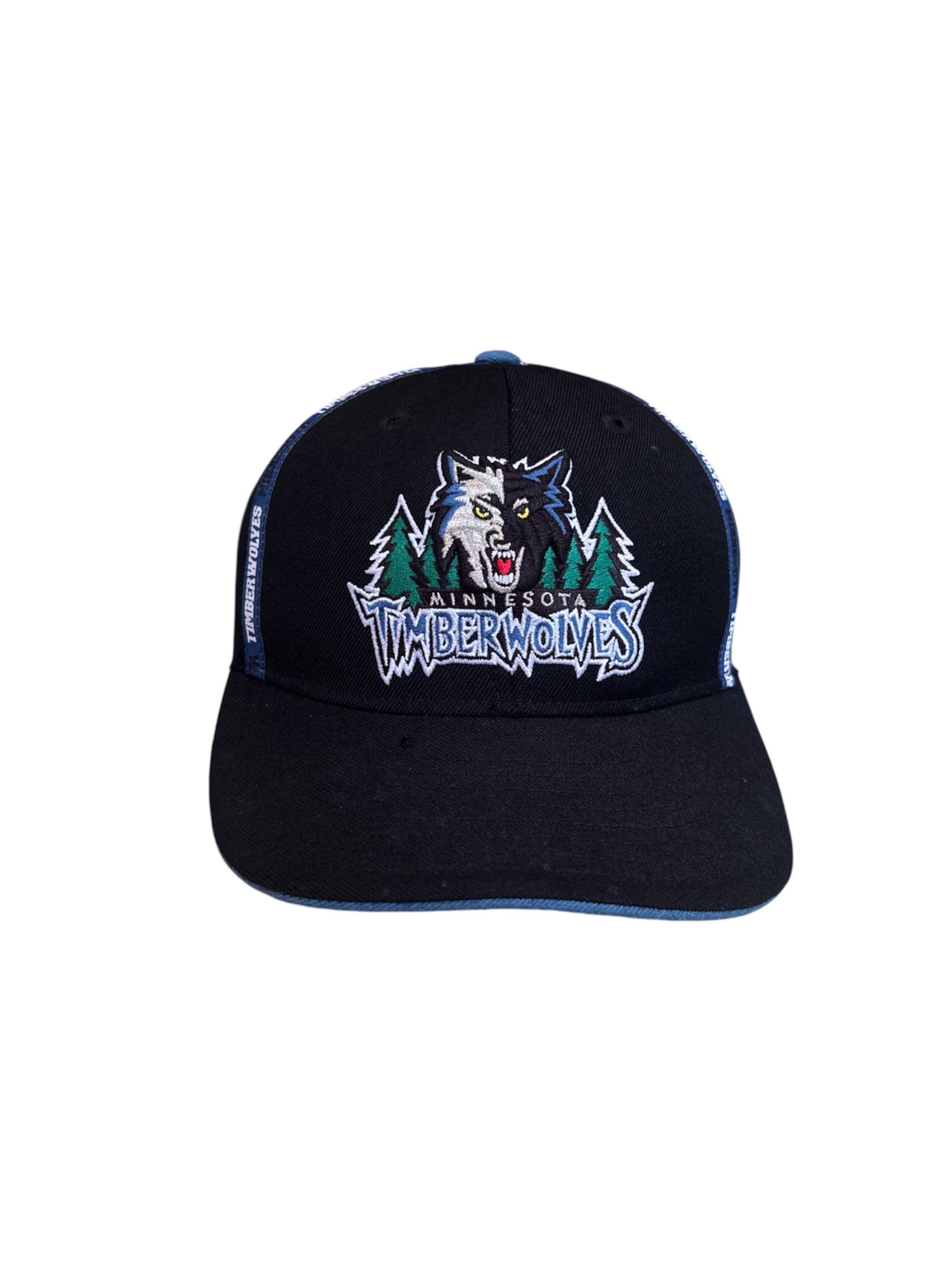 vintage cap (Category: Caps & Hats) located in Candelaria. Submitted by drizzy.fitz.ph (Listing ID 1428815931, Image 1). Description: Vintage Reebok Minnesota Timberwolves Close Cap (7 1/8).