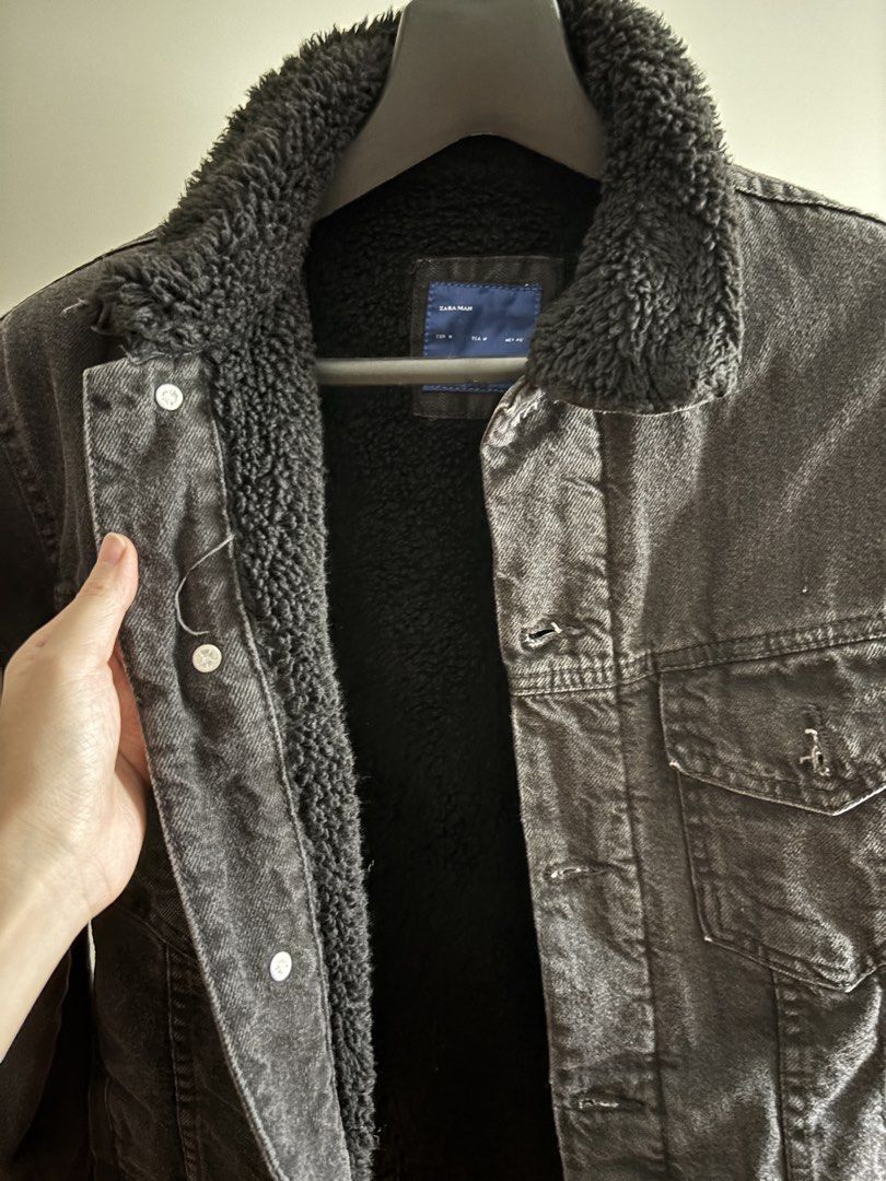 Zara Man Fleece Lined Denim Jacket (Category: Coats, Jackets and Outerwear) located in Quezon City. Submitted by marlo19 (Listing ID 1428838302, Image 3). Description: Zara Man Medium Very lightly used.