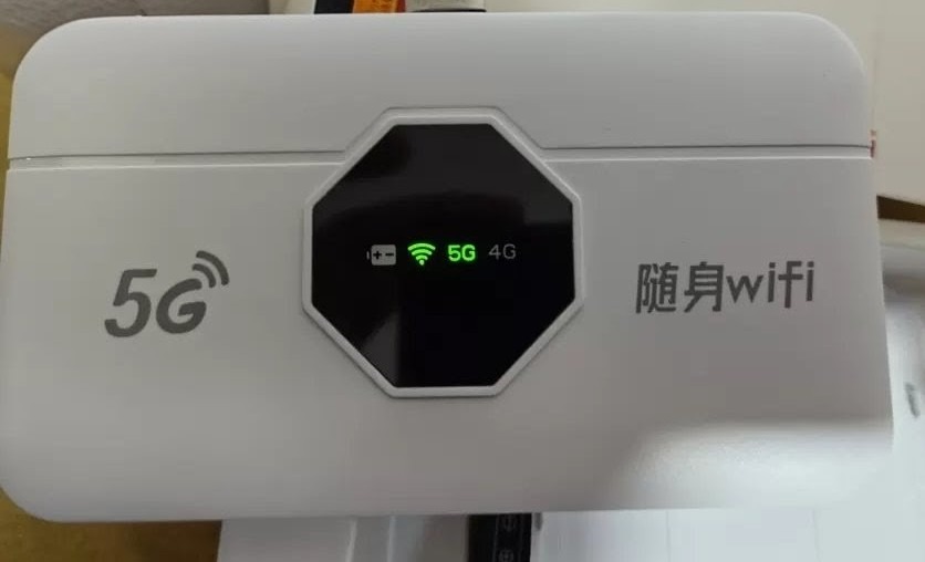 .全新 new in box 5G nano SIM card Wireless Modem Router 可插SIM卡用 wi-fi ...