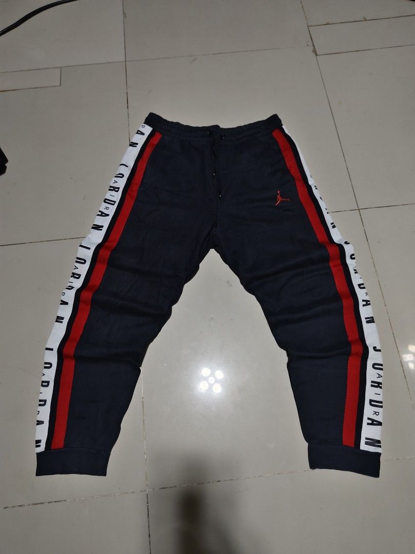 AIR JORDAN SIDE TAPE SCRIPT FLEECE (2) (Category: Joggers) located in Bulacan. Submitted by markkiethrift2023 (Listing ID 1429109728, Image 1). Description: AIR JORDAN SIDE TAPE SCRIPT FLEECE (2) EXCELLENT CONDITION DIMES: WAIST: 30 - 42 LENGTH: 40 NEED WASH.