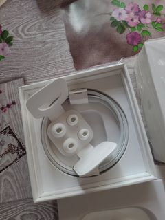 （分類：）位於 。 由 glamlee 提交（商品編號 1429023962，圖片 1）。簡介： 。