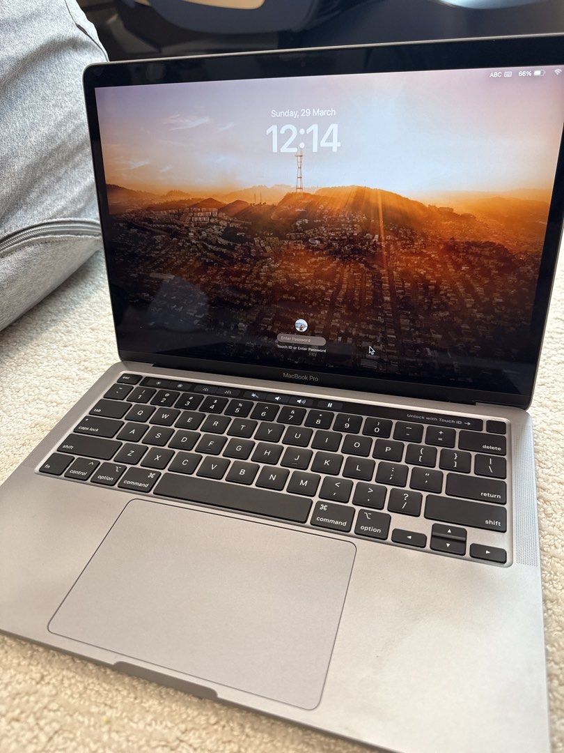 Apple MacBook Pro - Space Gray412340084372951041