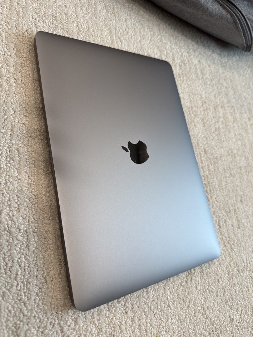 Apple MacBook Pro - Space Gray412340084372951040