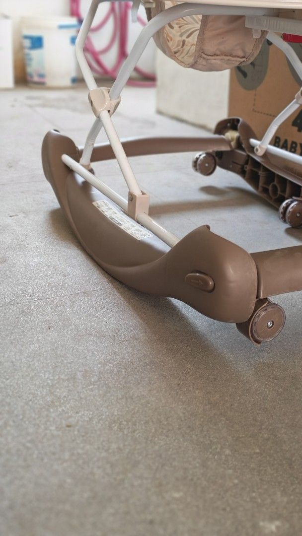 Apruva 4-in-1 Baby Walker (Category: Infant Playtime) located in Calamba. Submitted by puremoon_99c9e1 (Listing ID 1429120049, Image 3). Description: apruva walker nagiging racker sya na fo fold din para save sa space, with box pa. no issue malinis upuan walang punit at sira pwedeng pwede sa maselan.