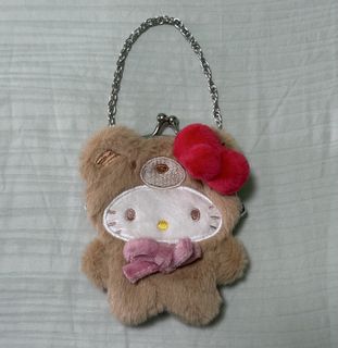 (Category: ) located in . Submitted by weiyenna (Listing ID 1423913015, Image 1). Description: .
