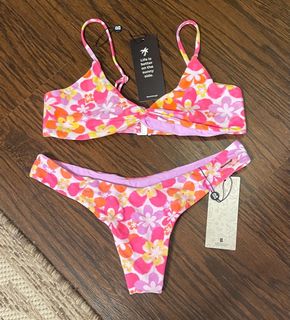 (Category: ) located in . Submitted by annwalin (Listing ID 1429007358, Image 1). Description: .