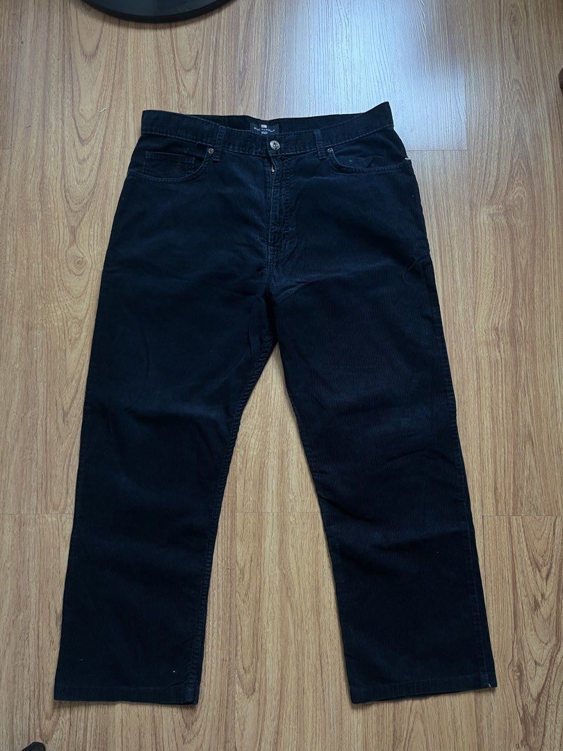 Blue Harbour Marks & Spencer Corduroy Pants (Category: Trousers) located in Cavite. Submitted by majaco (Listing ID 1429019833, Image 1). Description: Marks & Spencer Corduroy Pants - Still in great condition. Kept away for a while in the storage. Decluterring now for extra income. No problems whatsover of the pants. Just needs a little wash.