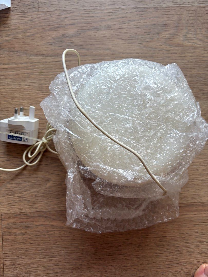 Oil diffuser467702908526929920