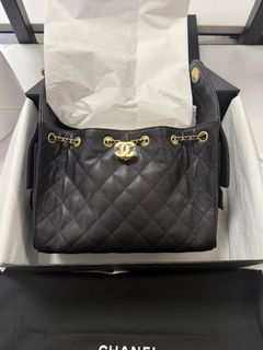 (Category: ) located in . Submitted by chicluxury (Listing ID 1391152713, Image 1). Description: .