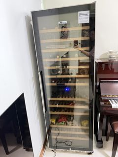(Category: ) located in . Submitted by henniewu (Listing ID 1428991108, Image 1). Description: .