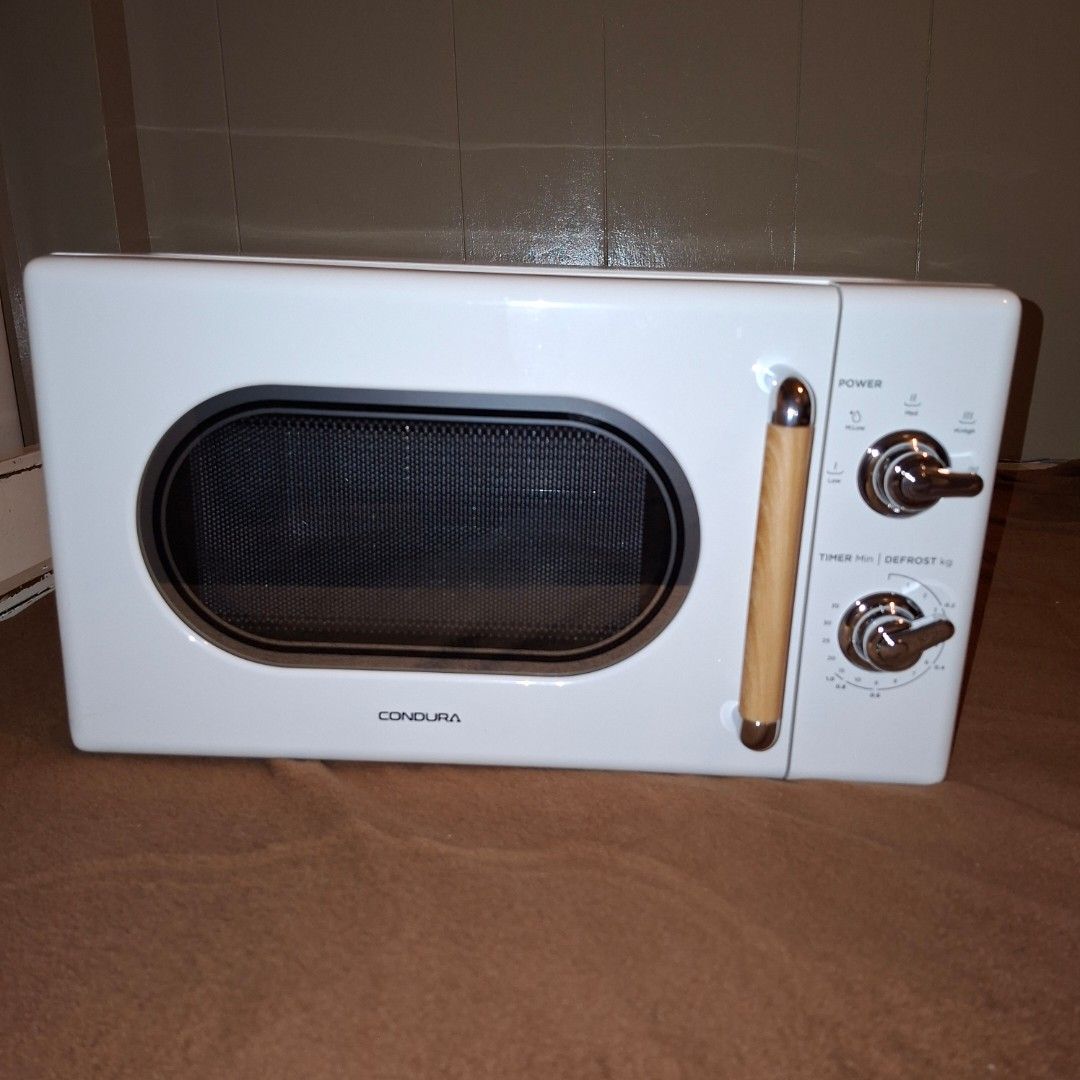 Condura Microwave Oven retro design (Category: Ovens & Toasters) located in Manila. Submitted by mr.fast (Listing ID 1429016817, Image 2). Description: This is available as long as this is posted/visible listing. You may message me with the answer to the following questions once you are fully decided to purchase, should you need further thinking and canvassing you may just save the listing for future reference. 1. Will you be personally picking i
