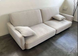 (Category: ) located in . Submitted by daahliah (Listing ID 1429090459, Image 1). Description: .